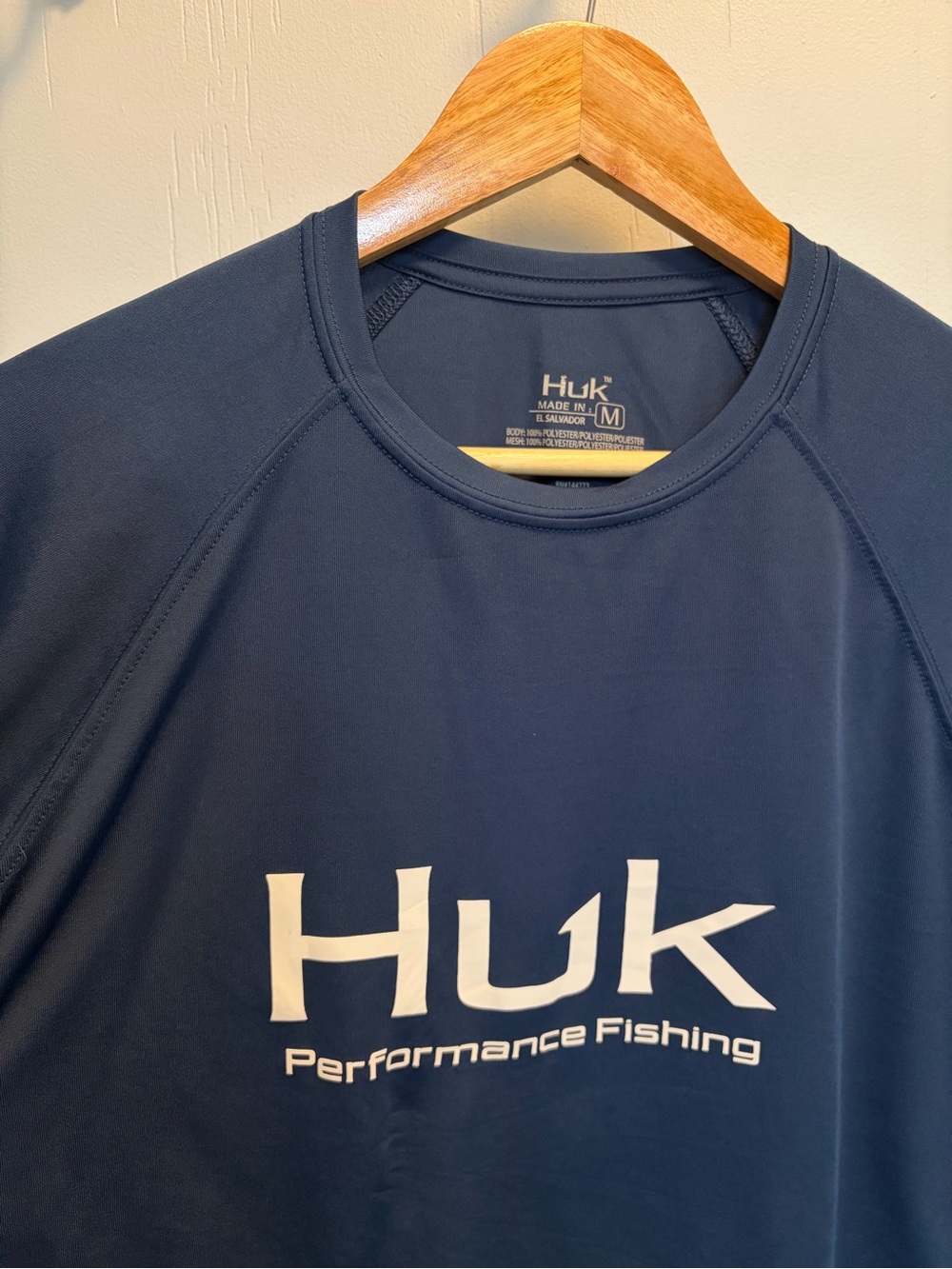 Huk Performance Fishing Mens M Long Sleeve Shirt Navy Logo Mesh Vented